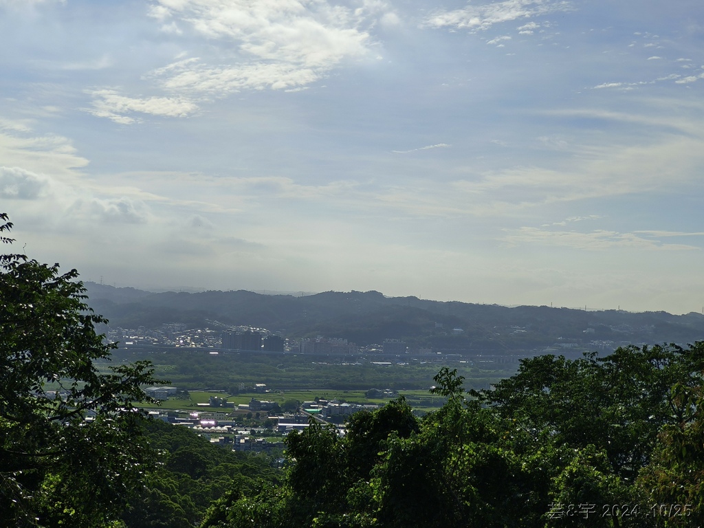 新竹芎林 の 石壁潭生態步道 & 石壁潭山