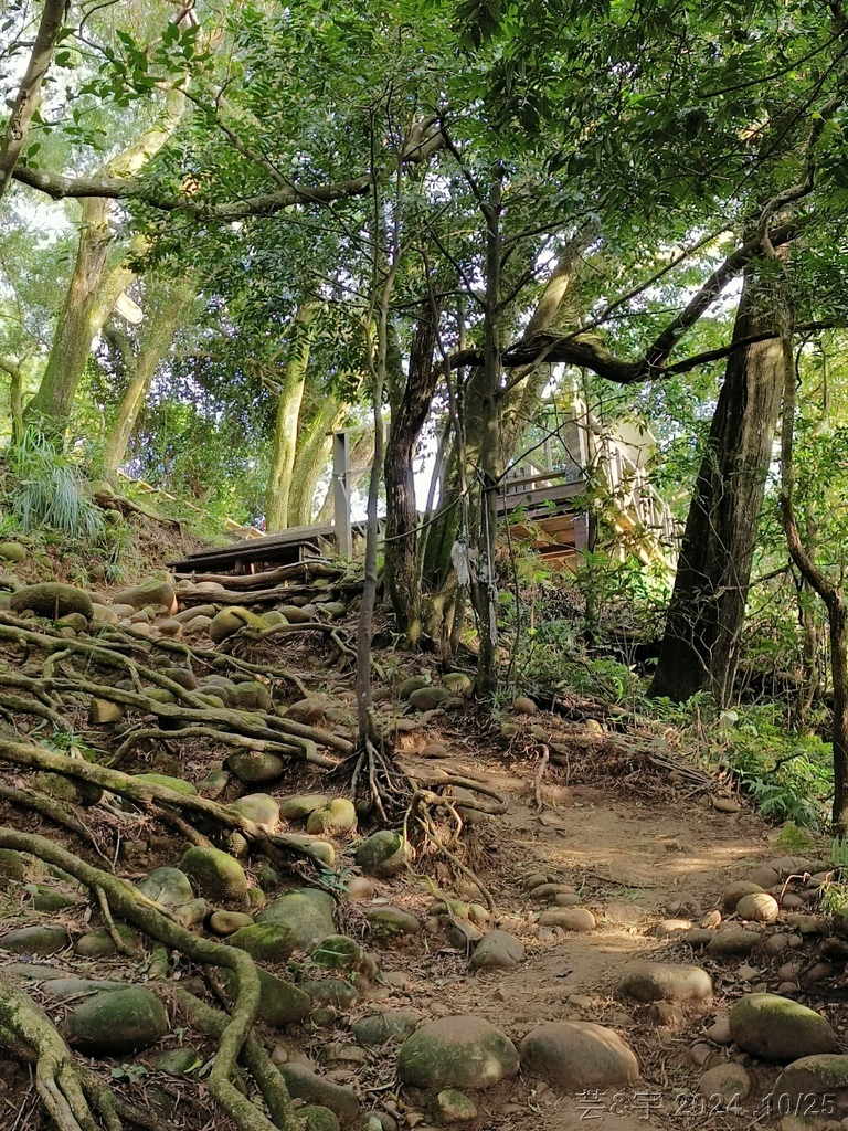 新竹芎林 の 石壁潭生態步道 & 石壁潭山