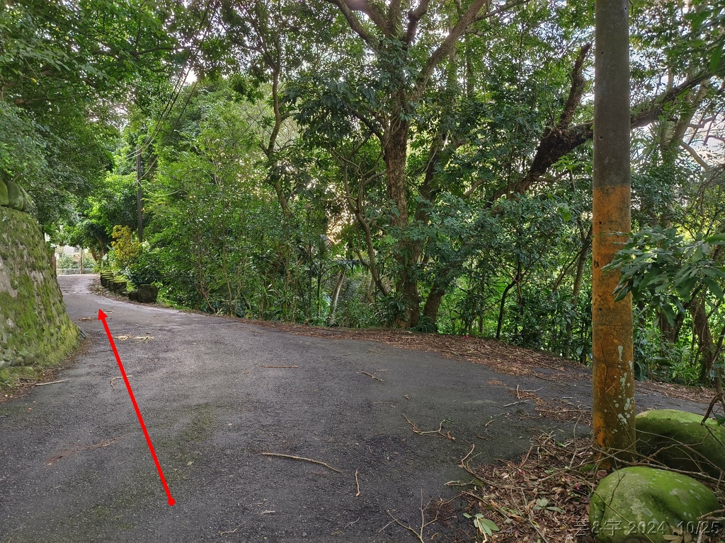 新竹芎林 の 石壁潭生態步道 & 石壁潭山