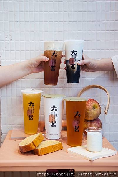 3961174.LINE.jpg 3961174.LINE.jpg