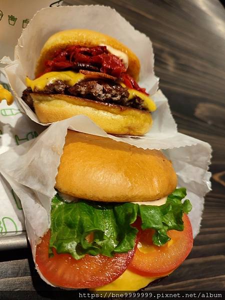 日本 連鎖速食│「Shake Shack」號稱紐約最好吃的漢