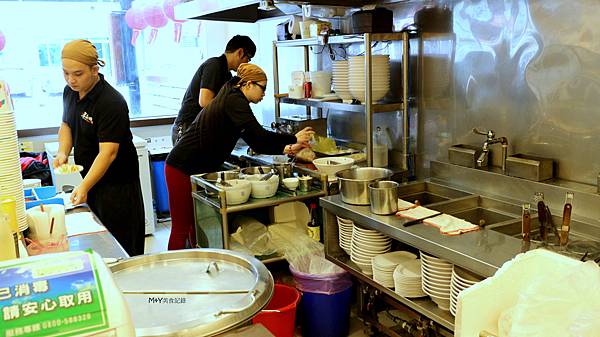 IMG_6400-1.JPG IMG_6400-1.JPG