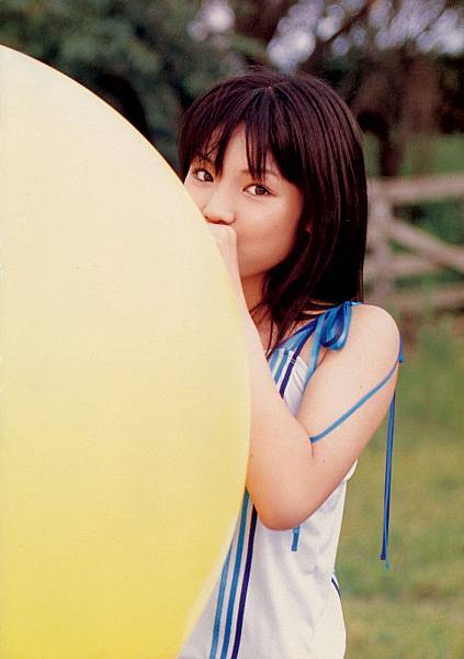 PhotoBook_Michishige.Sayumi_1ST_031.jpg