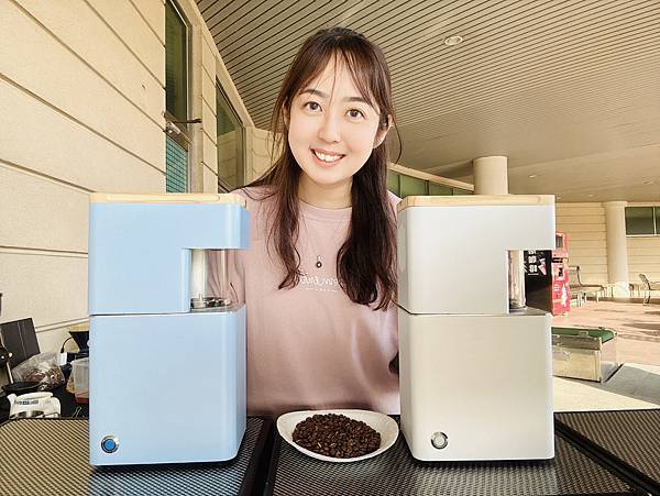 『咖啡機開箱』FOCA二代智能家用烘豆機.手機操作非常方便.