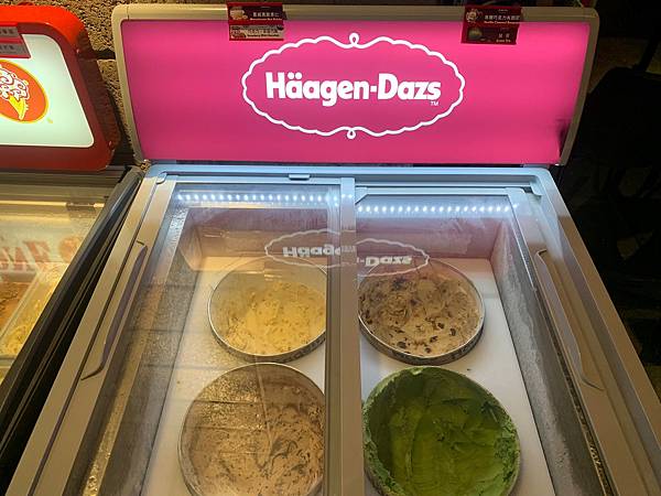 LINE_ALBUM_辛殿-松江店_211126_0