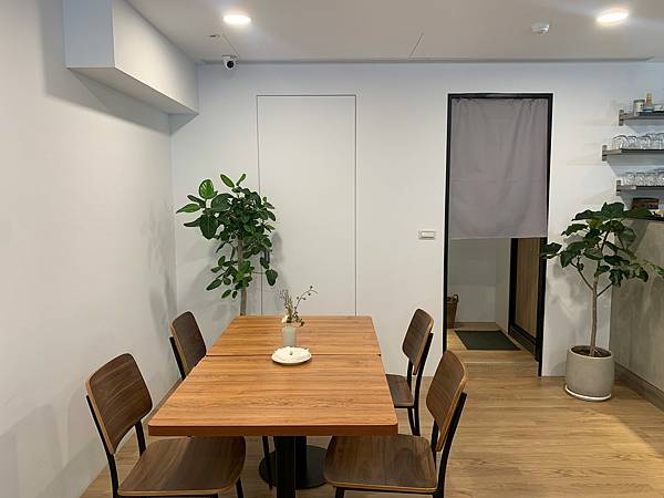 LINE_ALBUM_Gou_220629_5 LINE_ALBUM_Gou_220629_5