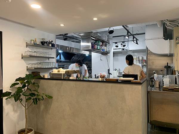LINE_ALBUM_Gou_220629_6 LINE_ALBUM_Gou_220629_6