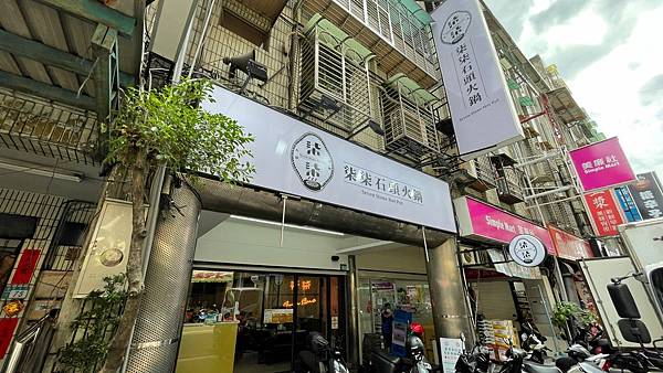 LINE_ALBUM_77_220707_0 LINE_ALBUM_77_220707_0