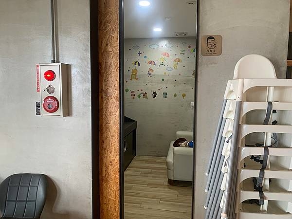 LINE_ALBUM_11181卡菲努努親子寵物餐廳(合作文2750元)要短影、有攝影_220804_106 LINE_ALBUM_11181卡菲努努親子寵物餐廳(合作文2750元)要短影、有攝影_220804_106