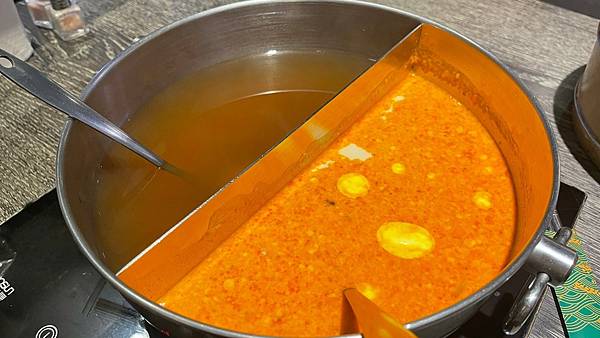 新鮮海鮮 I 現切肉品 I 海陸套餐 I 優質食材 I 頂級服務【桃園市中壢區】上官木桶鍋-中壢加盟店 源自蘆洲正官 - 第28張圖 LINE_ALBUM_111817上官木桶鍋中壢店(合作文1689元)_220818_64