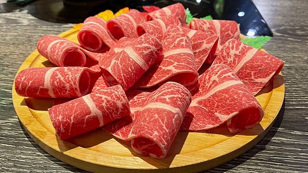 新鮮海鮮 I 現切肉品 I 海陸套餐 I 優質食材 I 頂級服務【桃園市中壢區】上官木桶鍋-中壢加盟店 源自蘆洲正官 - 第32張圖 LINE_ALBUM_111817上官木桶鍋中壢店(合作文1689元)_220818_61