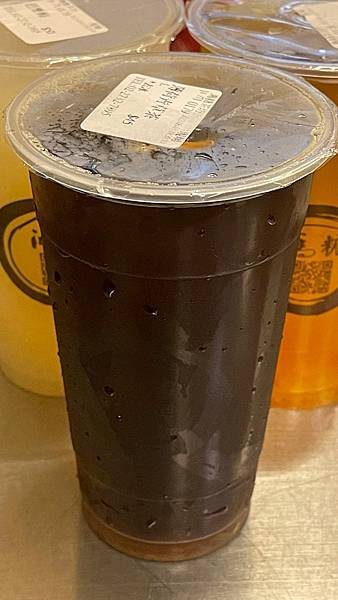 傳承40年的紅茶牛奶,古早味的好味道!【台北市大安區】鴻糖茶坊 - 第13張圖 LINE_ALBUM_11183鴻糖茶坊(自費415元)有攝影_220824_28