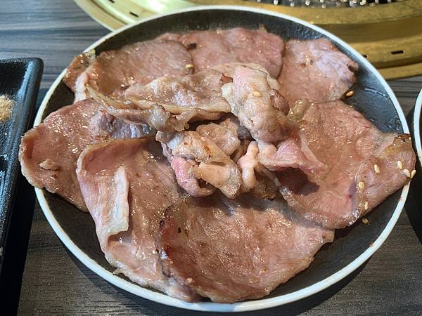 LINE_ALBUM_95火山岩燒肉竹北旗艦店(合作文4579元)要短影、有攝影_220908_106 LINE_ALBUM_95火山岩燒肉竹北旗艦店(合作文4579元)要短影、有攝影_220908_106