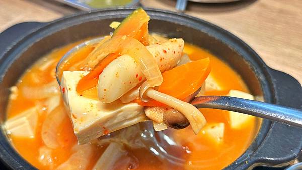 桃園韓式料理推薦 燒桶子 韓食料理 桃園八德置地廣場店 (韓式料理/韓式烤肉/韓式小菜自助吧) - 第50張圖 LINE_ALBUM_1117燒桶子 韓食料理-桃園八德店_221118_26