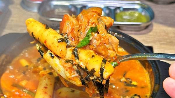 桃園韓式料理推薦 燒桶子 韓食料理 桃園八德置地廣場店 (韓式料理/韓式烤肉/韓式小菜自助吧) - 第53張圖 LINE_ALBUM_1117燒桶子 韓食料理-桃園八德店_221118_51