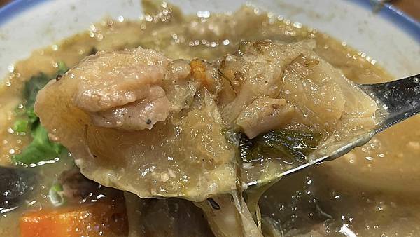 301079767_10220378874373236_9052716582417137016_n