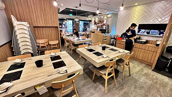 新莊美食|新莊火鍋|春夏”秋”冬【新北市新莊區】很秋鍋物-新莊店 - 第4張圖 LINE_ALBUM_14很秋鍋物-新莊店_230106_72