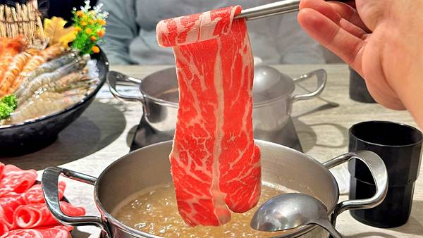 新莊美食|新莊火鍋|春夏”秋”冬【新北市新莊區】很秋鍋物-新莊店 - 第30張圖 LINE_ALBUM_14很秋鍋物-新莊店_230106_34