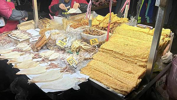 口味獨特,口感極佳! 僅此一家,別無分店!【台北市萬華區】阿嬌姨烤魷魚 - 第2張圖 333094099_128173456605867_896419330677481963_n