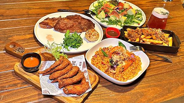 美食和音樂的高級饗宴!【新北市中和區】M9英倫餐酒館 M9 Bistro - 第49張圖 LINE_ALBUM_M9_230417_32