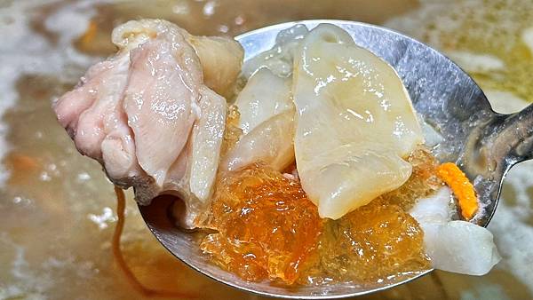 夏天的第一口火鍋! 蟲草花椰汁雞火鍋|台灣源興總統牛【台北市大安區】大安9號鍋物。鐵板燒 - 第27張圖 LINE_ALBUM_大安九號_230524_78