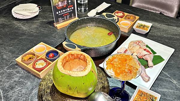 夏天的第一口火鍋! 蟲草花椰汁雞火鍋|台灣源興總統牛【台北市大安區】大安9號鍋物。鐵板燒 - 第19張圖 LINE_ALBUM_大安九號_230524_96