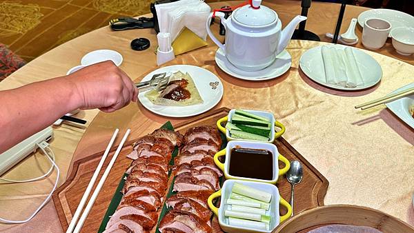 晶宴會館新品牌|中和店開幕烤鴨現省500元|桃園店試營運烤鴨買一送一【新北市中和區】晶粵軒烤鴨餐廳-中和店 - 第28張圖 LINE_ALBUM_晶粵軒_230613_88