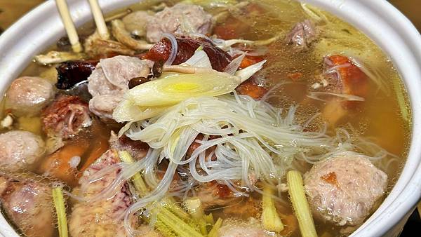 晶宴會館新品牌|中和店開幕烤鴨現省500元|桃園店試營運烤鴨買一送一【新北市中和區】晶粵軒烤鴨餐廳-中和店 - 第42張圖 LINE_ALBUM_晶粵軒_230613_29