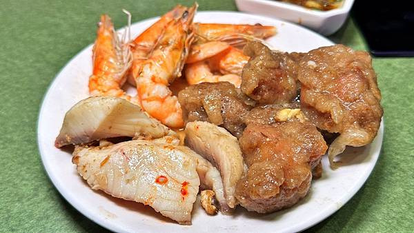 超人氣排隊名店|【新北市三重區】狂一鍋-三重重新店加開宵夜場 午餐宵夜299元起享自助吧無限放題 - 第37張圖 LINE_ALBUM_2023.6.27_230628_17