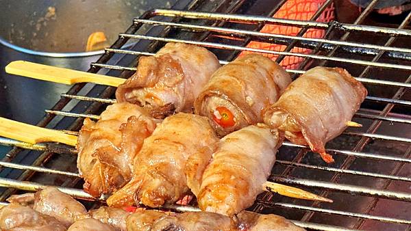 週年慶期間限定活動「泰式串燒啤酒」,在士林夜市百年古宅中度過最Chill的夜晚!【台北市士林區】FB食尚曼谷 - 第45張圖 LINE_ALBUM_時尚曼谷_230802_57