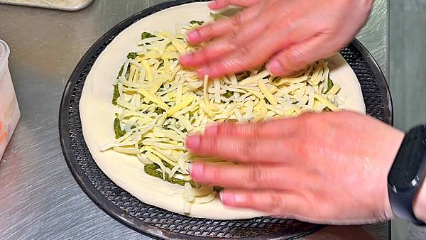 披薩四大關鍵:餅皮、醬料、配料與起司!【新北市永和區】Farina Pizza法里娜披薩-永和仁愛店 - 第17張圖 LINE_ALBUM_法里娜_230816_74