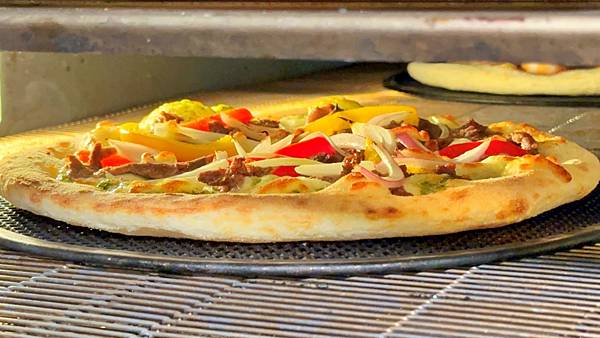 披薩四大關鍵:餅皮、醬料、配料與起司!【新北市永和區】Farina Pizza法里娜披薩-永和仁愛店 - 第18張圖 LINE_ALBUM_法里娜_230816_67
