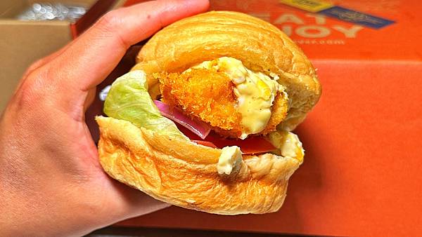 外帶美食|外送美食|新店美食|千層蛋糕|美式餐廳|寵物友善【新北市新店區】Eat enjoy意享美式廚房-新店店 - 第23張圖 LINE_ALBUM_意享_230824_17
