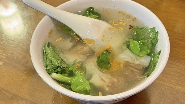 西門美食|北方麵食老店|必吃捲餅、餡餅【台北市萬華區】中華餡餅粥 - 第15張圖 西門美食|北方麵食老店|必吃捲餅、餡餅【台北市萬華區】中華餡