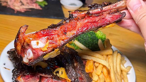 LINE_ALBUM_橙子美式炭烤餐廳_231212_89