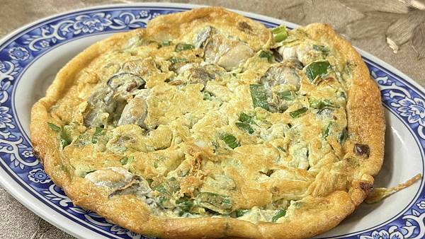 中原街美食│平價美味小吃│評價低卻人潮絡繹不絕的小吃店?【台 中原街美食│平價美味小吃│評價低卻人潮絡繹不絕的小吃店?【台