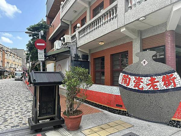 懷舊古早味排骨飯⎜在地人推薦的超高人氣美食【新北市鶯歌區】厚