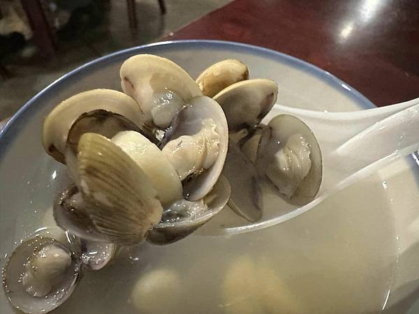 懷舊古早味排骨飯⎜在地人推薦的超高人氣美食【新北市鶯歌區】厚