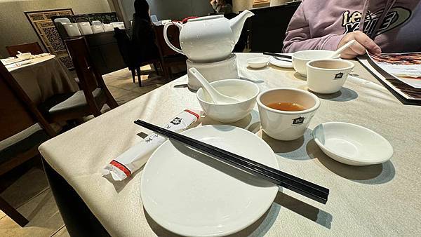 天母美食⎜40年上海菜老店⎜老字號江浙菜【台北市士林區】方家