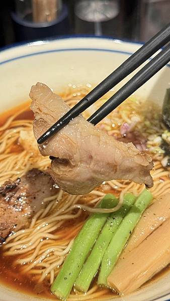 深夜拉麵⎜宵夜美食⎜生薑醬油拉麵專門店【台北市松山區】麵屋和 深夜拉麵⎜宵夜美食⎜生薑醬油拉麵專門店【台北市松山區】麵屋和