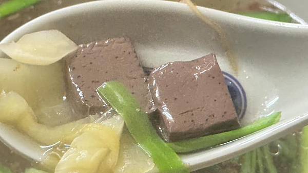 捷運三民高中站美食⎜經濟實惠、高CP值小吃【新北市蘆洲區】大 捷運三民高中站美食⎜經濟實惠、高CP值小吃【新北市蘆洲區】大