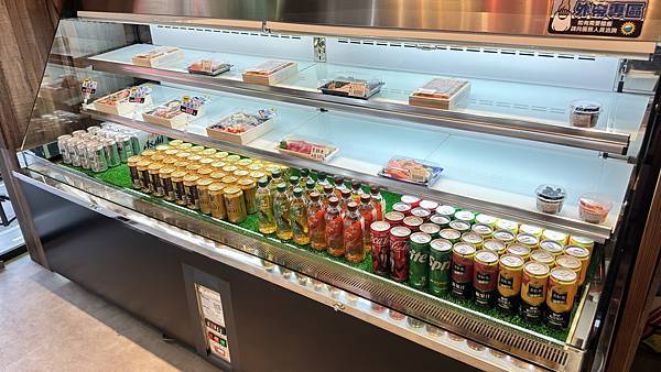 大安區丼飯⎜每日現採漁港魚貨⎜費時費工熟成魚生魚片【台北市大 大安區丼飯⎜每日現採漁港魚貨⎜費時費工熟成魚生魚片【台北市大