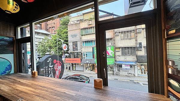 大安區丼飯⎜每日現採漁港魚貨⎜費時費工熟成魚生魚片【台北市大 大安區丼飯⎜每日現採漁港魚貨⎜費時費工熟成魚生魚片【台北市大