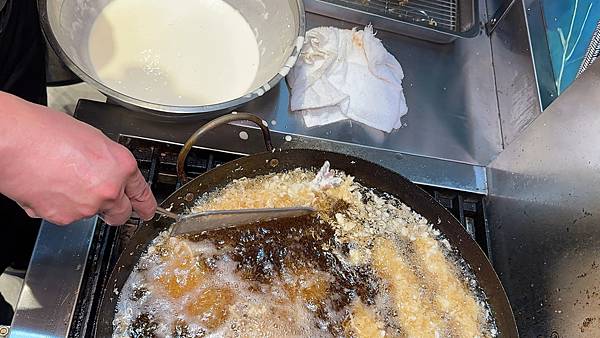 大安區丼飯⎜每日現採漁港魚貨⎜費時費工熟成魚生魚片【台北市大