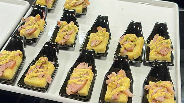 捷運南京復興站美食⎜一週只營業三天!【台北市中山區】凱薩西餐 捷運南京復興站美食⎜一週只營業三天!【台北市中山區】凱薩西餐