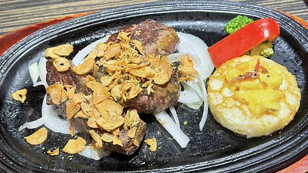 捷運南京復興站美食⎜一週只營業三天!【台北市中山區】凱薩西餐 捷運南京復興站美食⎜一週只營業三天!【台北市中山區】凱薩西餐