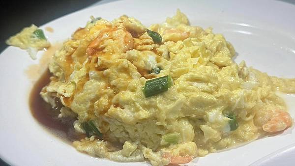 士林深夜食堂⎜比夜市更晚的熱炒攤⎜舉手喊單才有美食上桌【台北