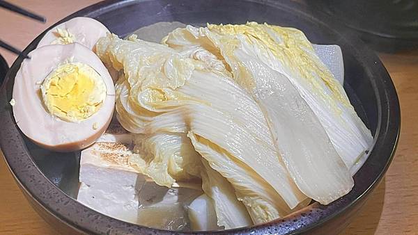 純日式關東煮⎜天然食材的美味⎜先暖胃再暖心【新北市三重區】暖 純日式關東煮⎜天然食材的美味⎜先暖胃再暖心【新北市三重區】暖