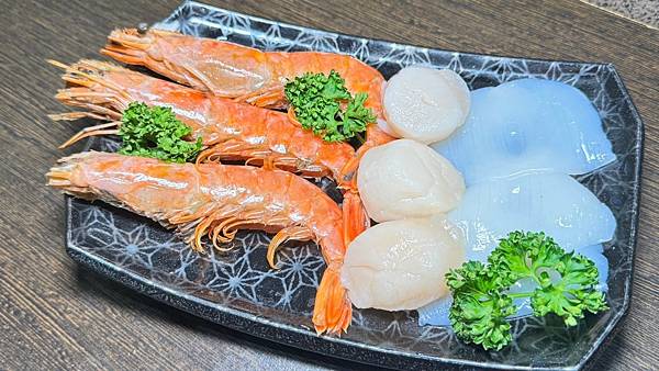 LINE_ALBUM_潮肉_241001_27