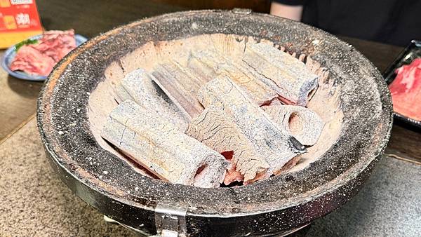 LINE_ALBUM_潮肉_241001_28